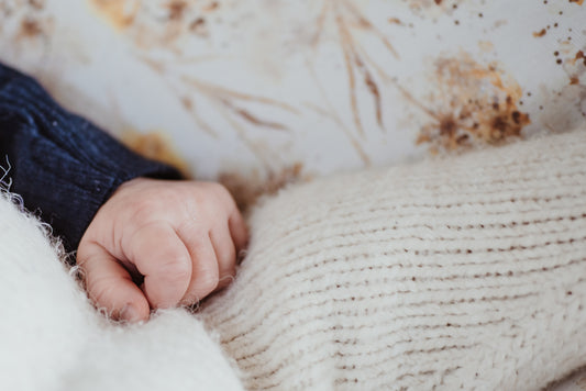 De Invloed van Materialen op Baby's: Waarom Natuurlijke en Niet-Toxische Opties Essentieel Zijn