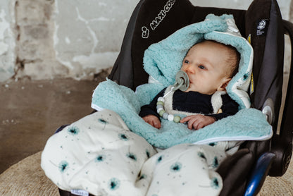 Maxi Cosi Footmuff - White with Mint Dandelions